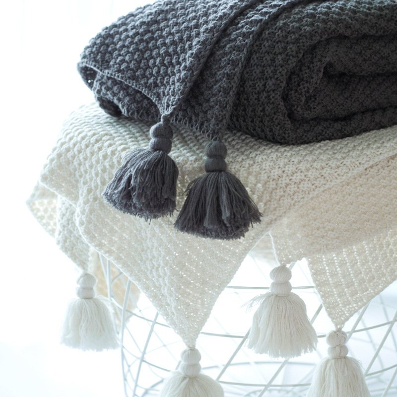 Nordic Tassel Knitted Woolen Yarn Ball Cover Blanket - Image 4